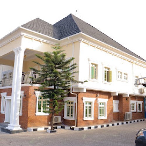 Boya Apartments
