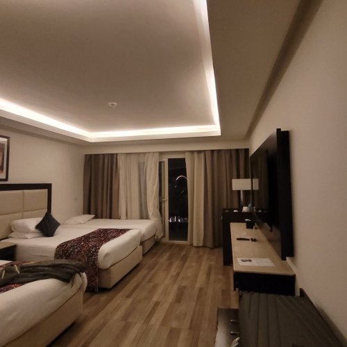 Swan Luxury Homes