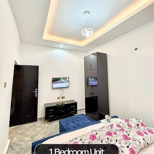 Glovis Luxury suites and Apartments